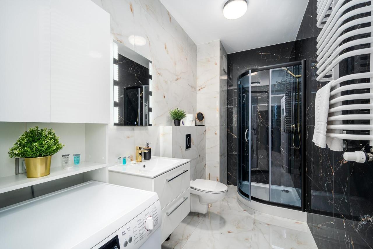 Apart D&K Free Parking Marcina Kasprzaka 29C Apartment วอร์ซอ ภายนอก รูปภาพ